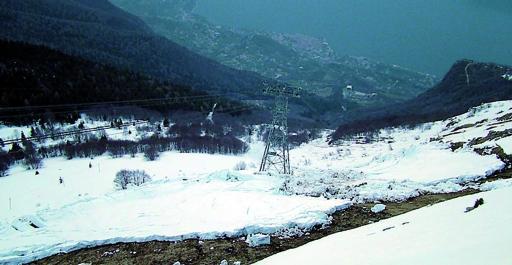 
 Il versante occidentale del Baldo innevato come non era da anni