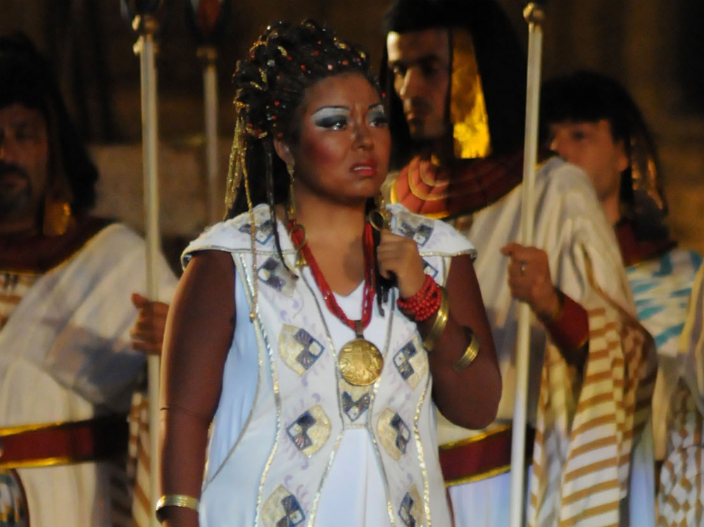 Hui He nel ruolo di Aida. Il soprano cinese da qualche anno vive a Verona  FOTO BRENZONI 