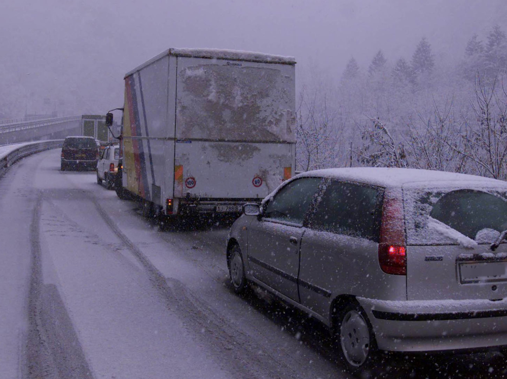 La nevicata in Lessinia ha creato problemi soprattutto alla viabilità
