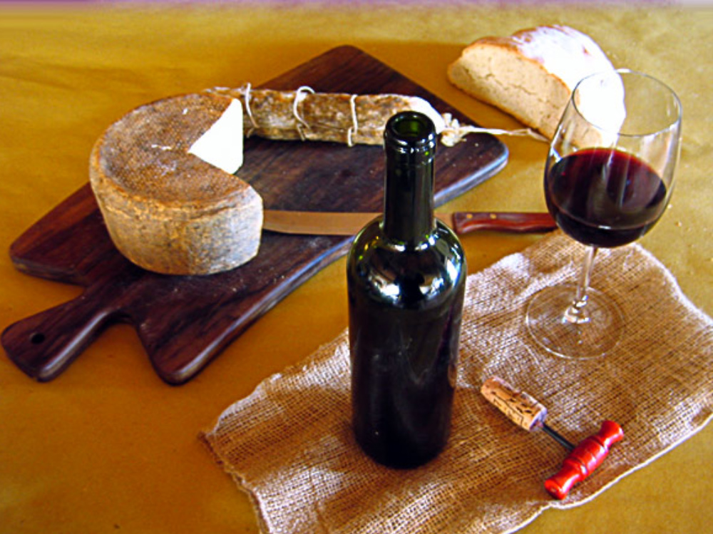 L’iniziativa «Tre Strade per mille sapori» punta a rivitalizzare il settore dell’enogastronomia   