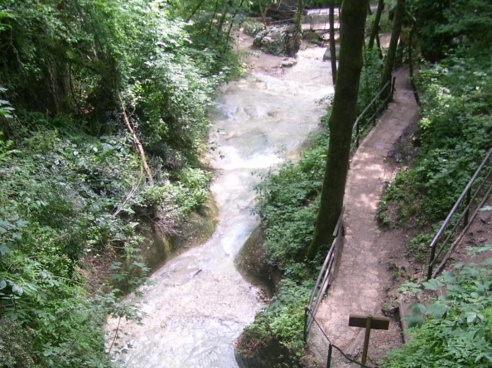 Il Parco delle cascate è uno dei gioielli di Molina 