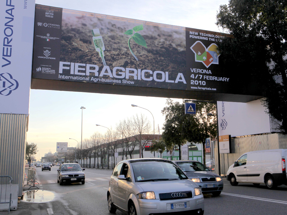 In fiera tutto è pronto per il grande evento: questa mattina viene inaugurata la 109esima edizione di Fieragricola 