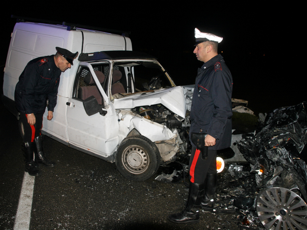 L’incidente mortale avvenuto a Locara sabato notte verso l’una FOTOSERVIZIO COSTANTINO FADDA 