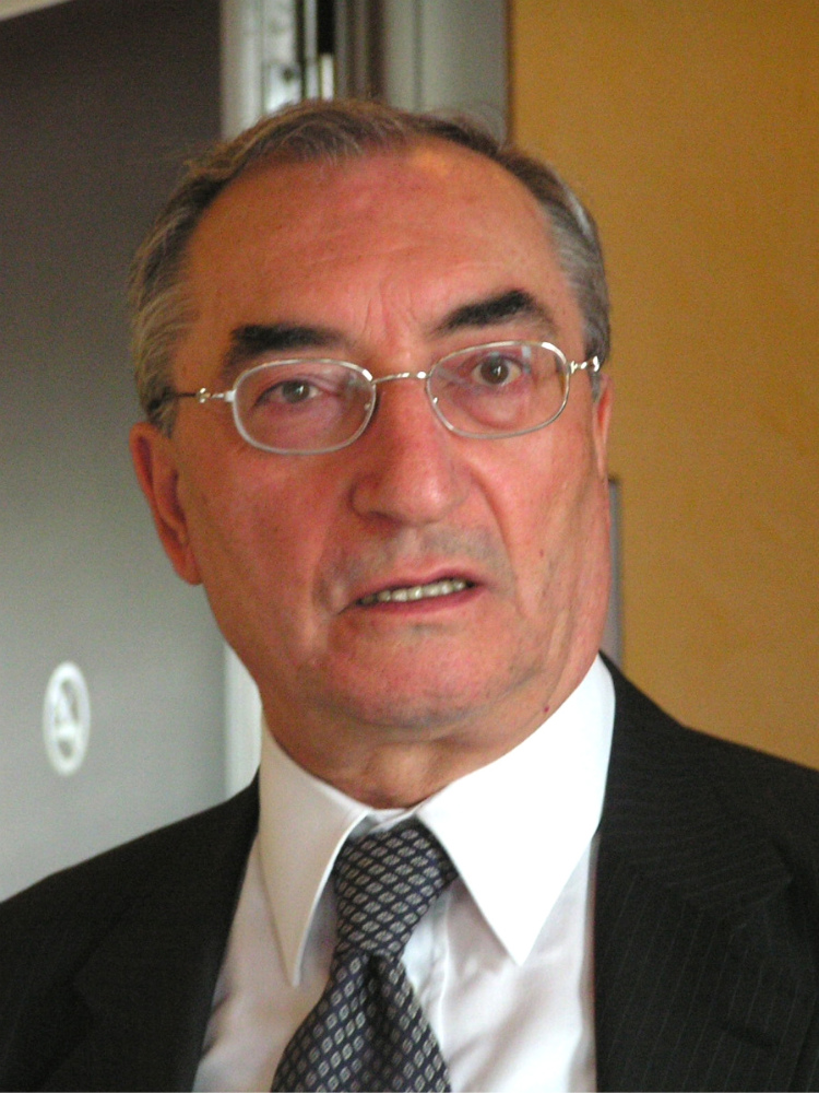 Gian Pietro Leoni, presidente di Glaxo per dieci anni   