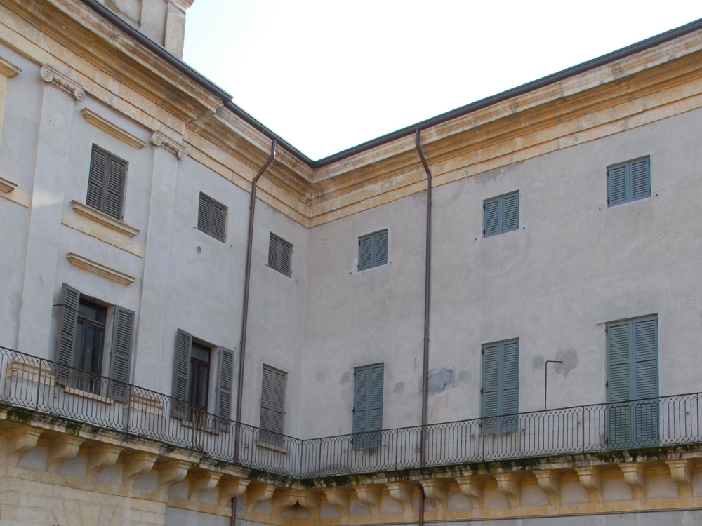 Palazzo Guarienti che sarà sede della biblioteca FOTO PECORA    