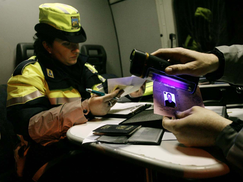 Controlli per contrastare la guida sotto effetto di droga e alcol 