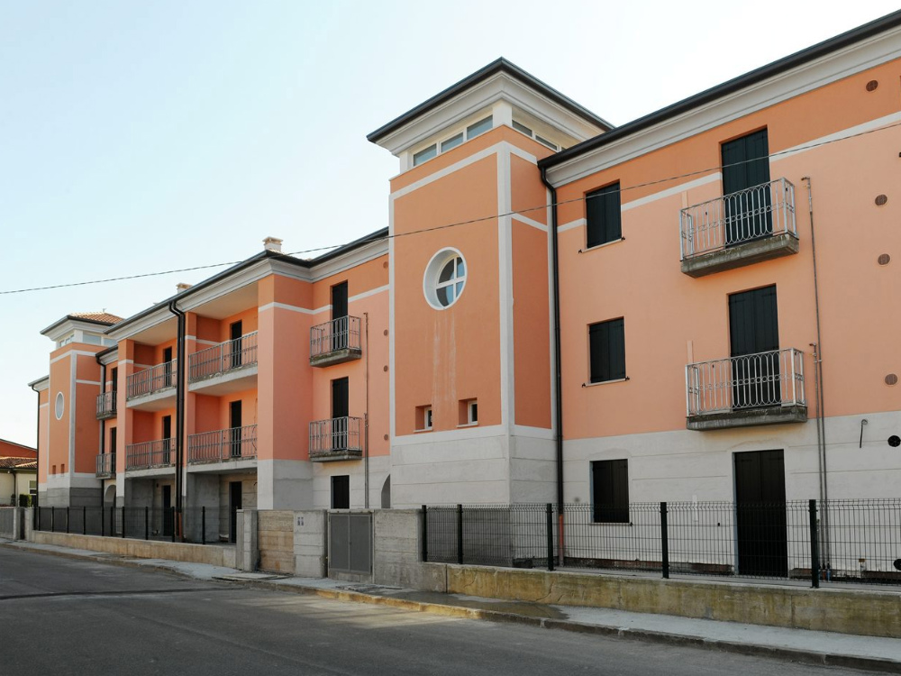 I nuovi alloggi Ater in via Volta che saranno presto pronti DIENNE FOTO 