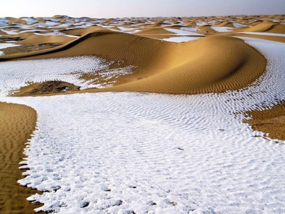 Neve nel Sahara