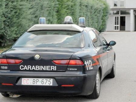 I due arrestati sono stati portati dai carabinieri nel carcere di Montorio