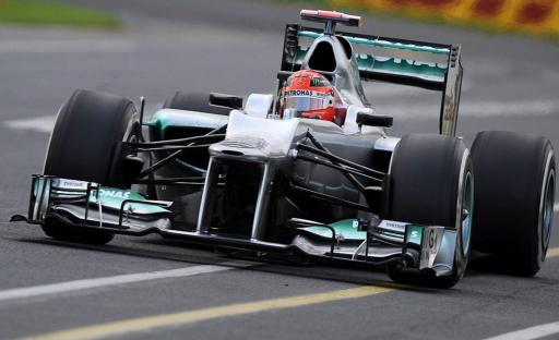 La MercedesAmg di Michael Schumacher durante le prove di ieri a Melbourne