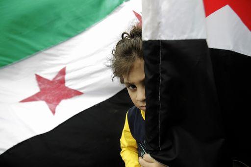 Siria/ Ue prepara nuove sanzioni contro regime Assad
Per limitare esportazione strumenti repressione e prodotti lusso