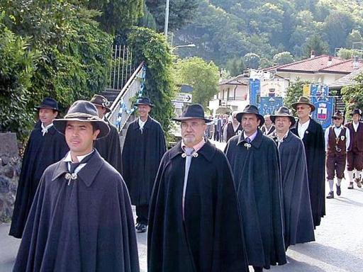 Sfilata in costume alla tradizionale festa dei cimbri a Giazza