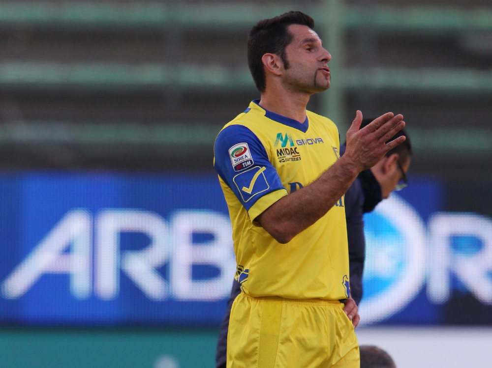 La delusione di Sergio Pellissier, anche con il Cagliari il Chievo non ha segnato FOTOSERVIZIO EXPRESS   