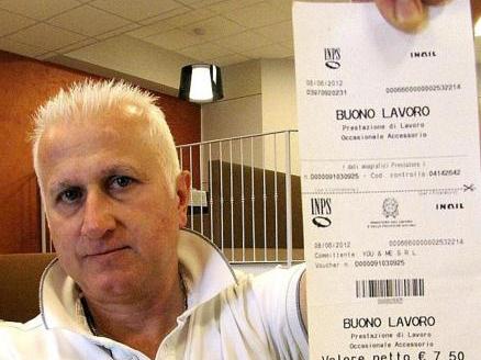 Demetrio Crea con i voucher: «Il numero Inps non funziona» FOTO AMATO