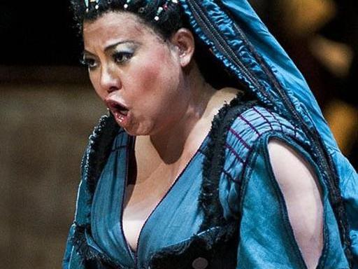 Il soprano Hui He nel ruolo di Aida all'Arena di Verona