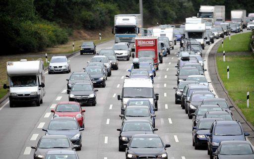 Auto/ Nuove norme Ue a conferma obbligo ridurre emissioni CO2
Obiettivi 130 g/Km nel 2015 e 95 g/km nel 2020, su media vendite