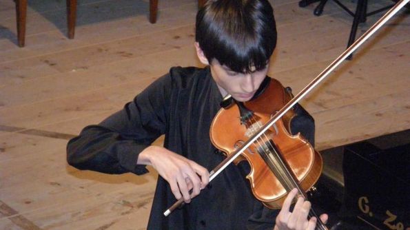 Un concorrente al Premio internazionale «Gaetano Zinetti» Un concorrente al Premio internazionale «Gaetano Zinetti»